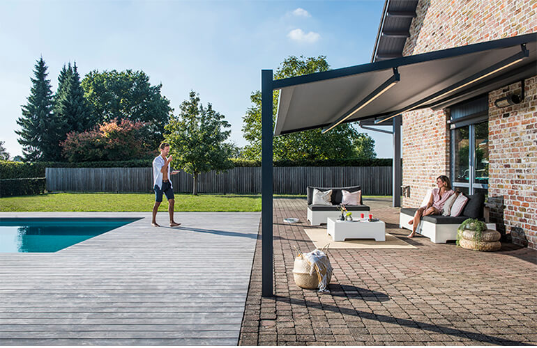 A custom patio cover thanks to a modular system | Renson Outdoor