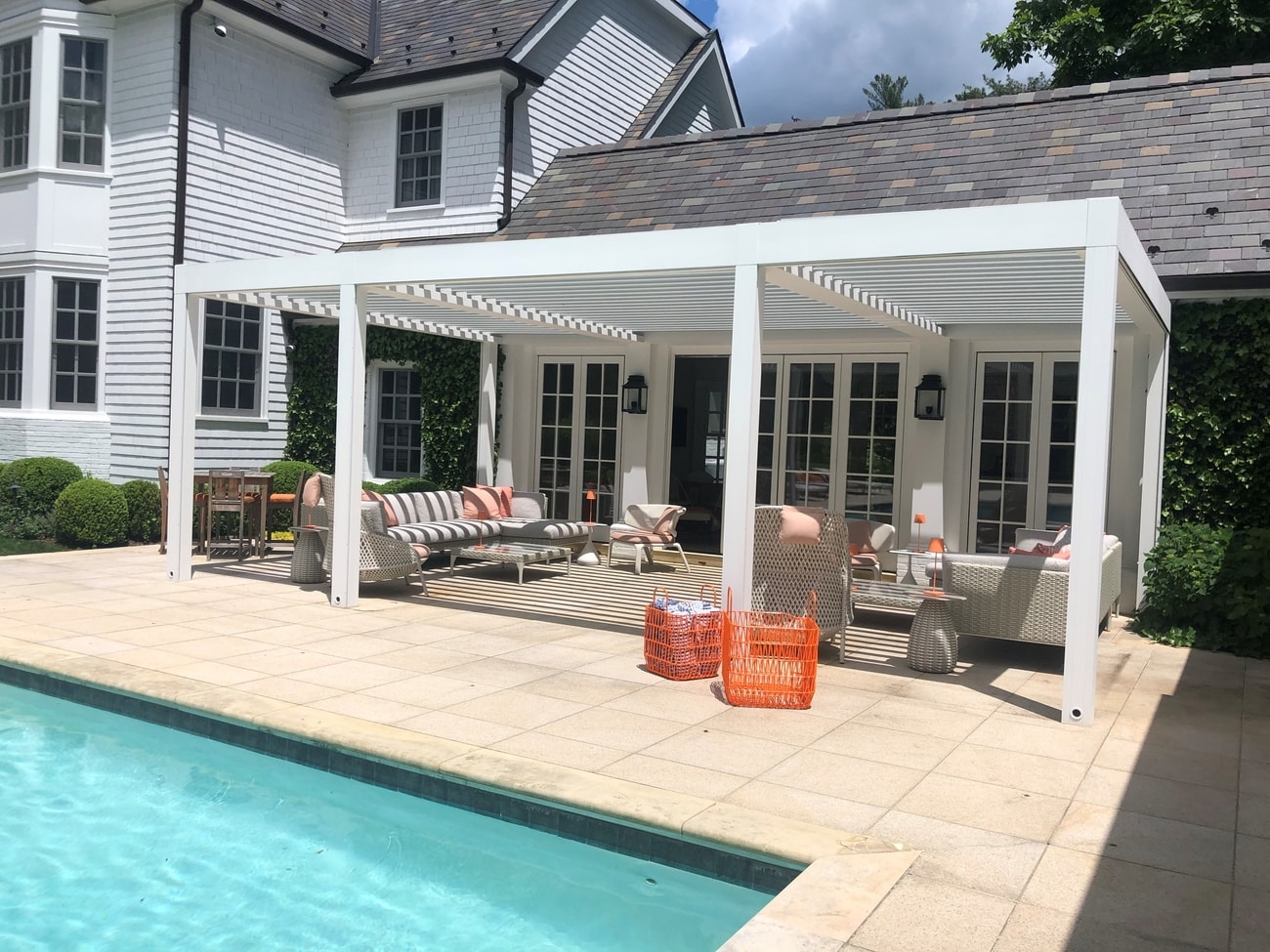 Have You Thought About Adding a Pergola to Your Deck? | Renson Outdoor